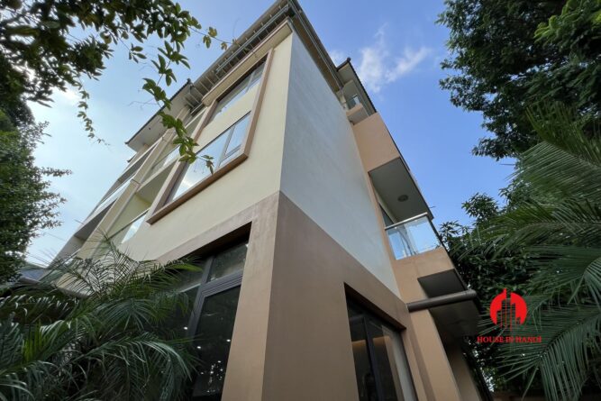 cho thuê biệt thụ đẹp vườn đào tây hồ 9
