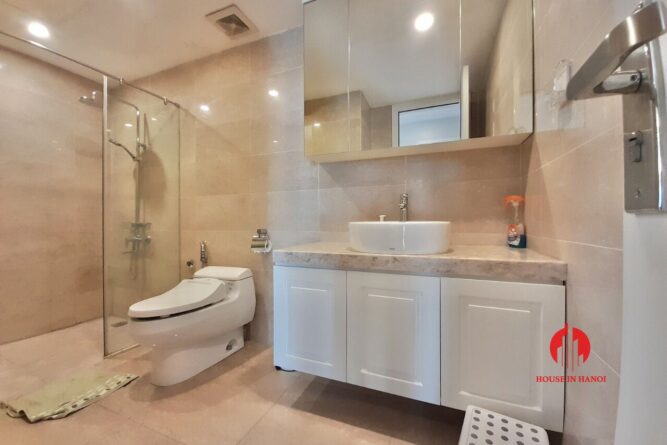 cho thuê căn hộ 267m2 ciputra view bể bơi 5