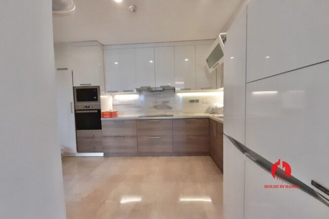 cho thuê căn hộ 267m2 ciputra view bể bơi 8