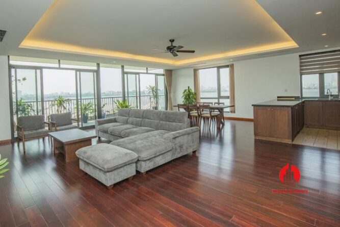 cho thuê căn hộ 4 ngủ view hồ từ hoa tây hồ 2