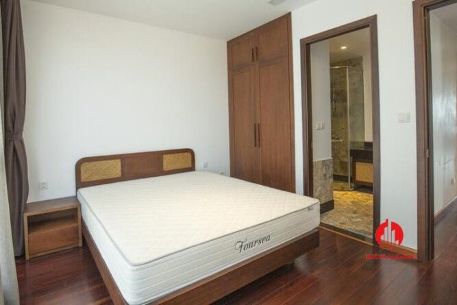 cho thuê căn hộ 4 ngủ view hồ từ hoa tây hồ 27