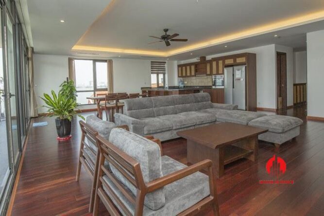 cho thuê căn hộ 4 ngủ view hồ từ hoa tây hồ 5