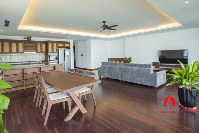 cho thuê căn hộ 4 ngủ view hồ từ hoa tây hồ 6