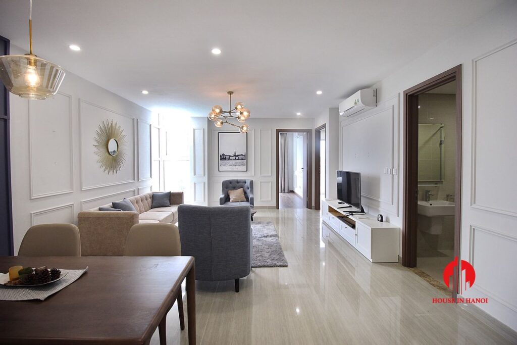 handsome apartment for rent in ciputra 1