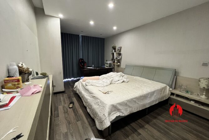 ban penthouse view ho tay quan ba dinh 3