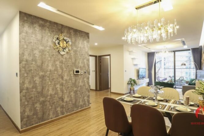 ban can ho goc 3 phong ngu metropolis 1