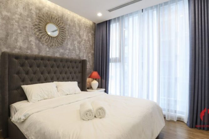 ban can ho goc 3 phong ngu metropolis 10