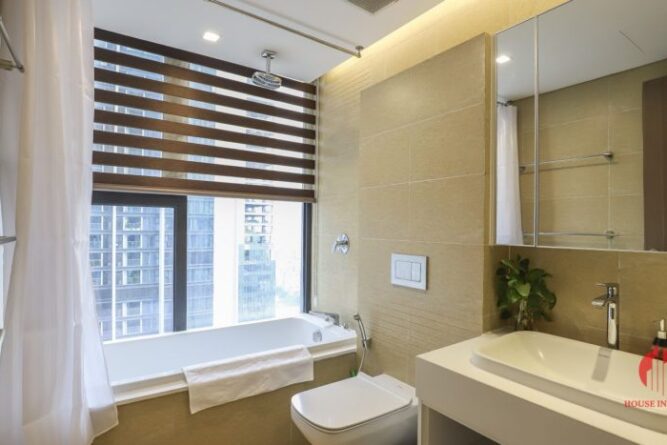 ban can ho goc 3 phong ngu metropolis 9