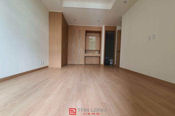 ban can ho starlake view ho 2 phong ngu 6