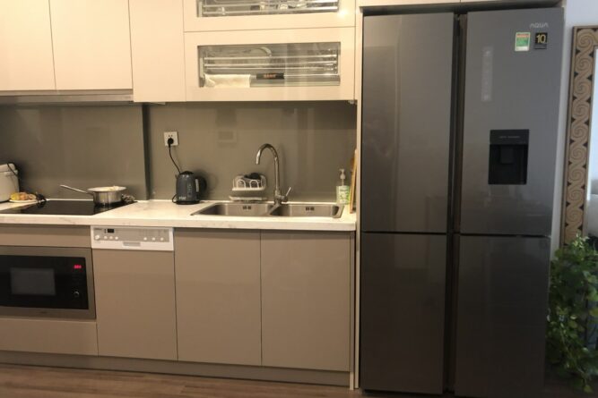 ban can ho 2 phong ngu du do vinhomes symphony 5