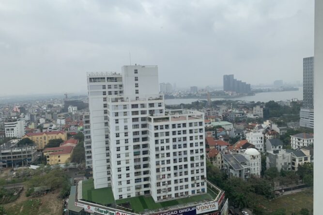 ban can ho udic westlake 168m2 view ho 12