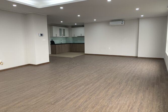 ban can ho udic westlake 168m2 view ho 3