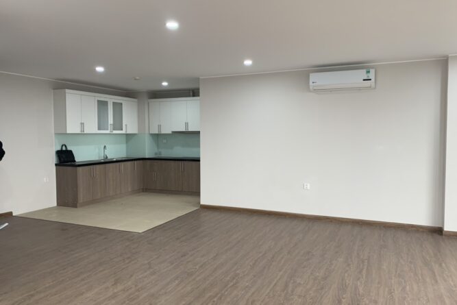 ban can ho udic westlake 168m2 view ho 6