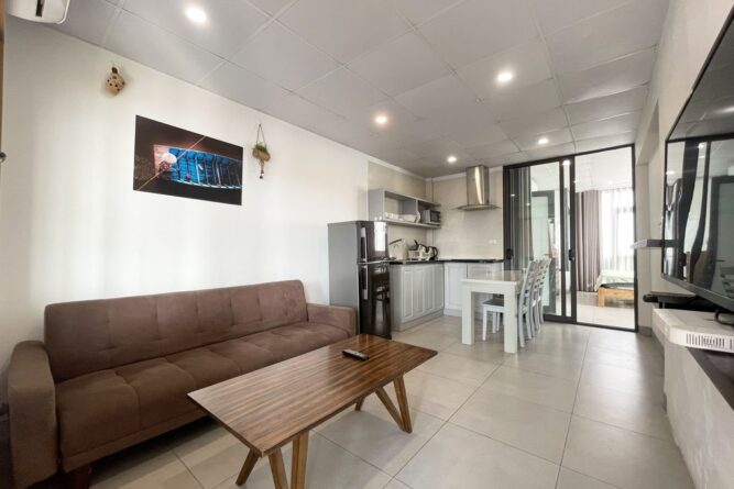 Cho thuê căn hộ 1N1VS tầng 7 tại Đặng Thai Mai