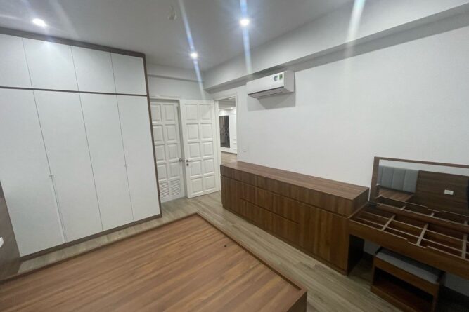 bán căn hộ G2 Ciputra sửa đẹp (3)