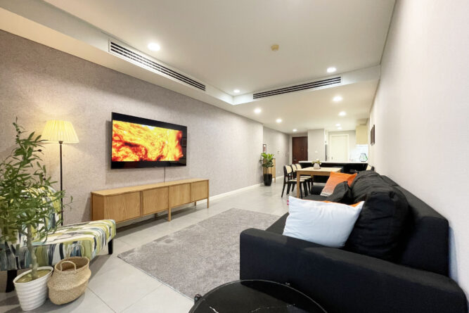 Cho thuê căn hộ 2 ngủ chung cư Watermark 395 Lạc Long Quân (30)