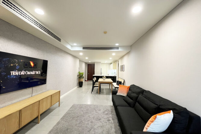 Cho thuê căn hộ 2 ngủ chung cư Watermark 395 Lạc Long Quân (4)