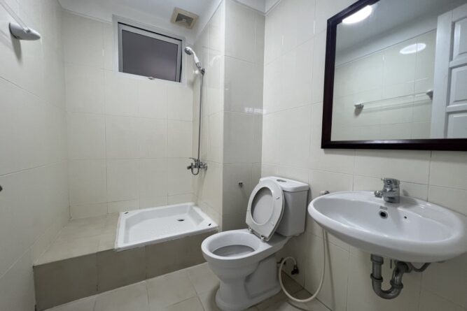 bán căn hộ 3 ngủ toà E1 Ciputra đủ đồ (11)