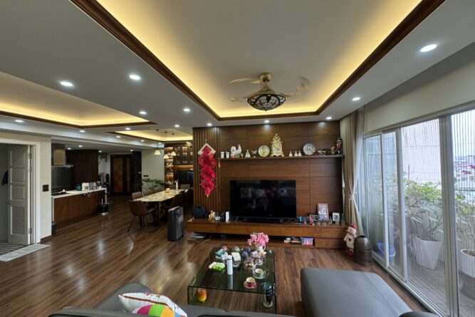 bán căn hộ 4 ngủ toà e5 khu đô thị ciputra (10)