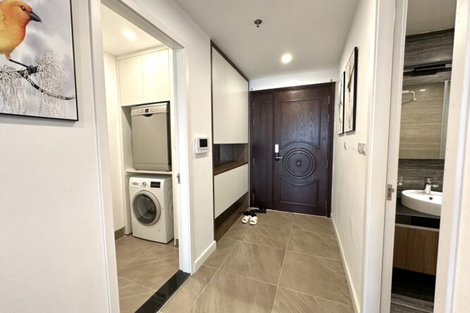 bán 2 phòng ngủ le roi soleil quảng an (8)