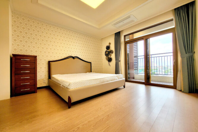 căn hộ 125m2 đủ đồ starlake (1)