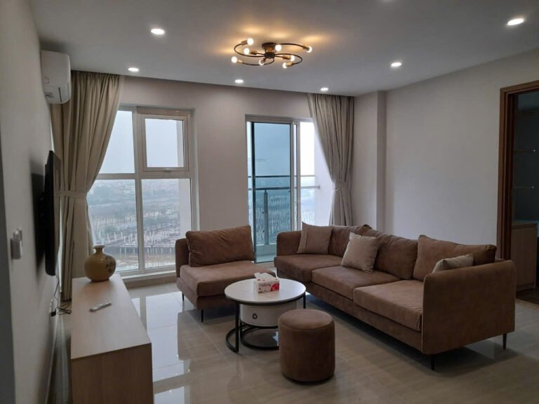 Bán căn hộ L5 Ciputra view sân golf rộng 154m2