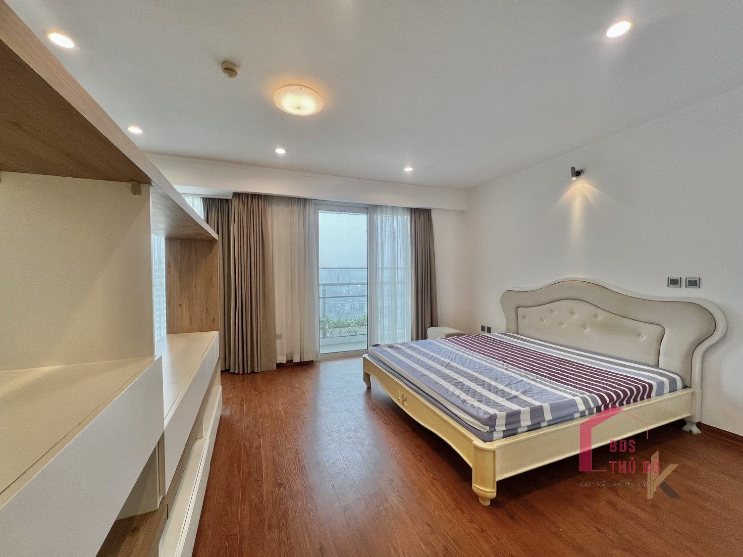 bán căn hộ view sân golf ciputra 154m2 góc (3) bán căn hộ view sân golf ciputra 154m2 góc (3)